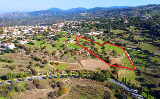 Residential field in Peristerona, Paphos