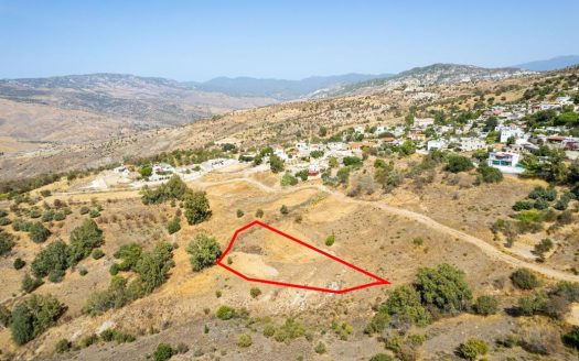 Residential field in Kelokedara, Paphos