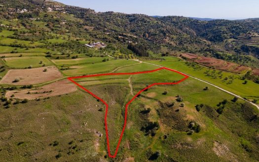 Residential field in Kelokedara, Paphos