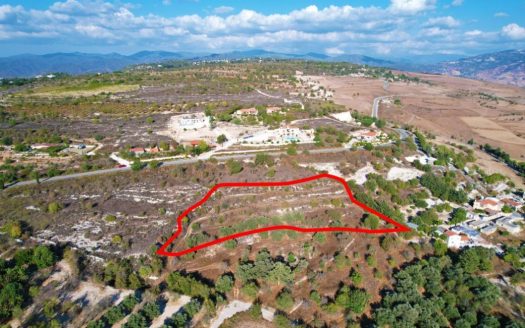 Residential Field in Thrinia, Paphos