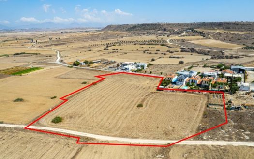 Residential field in Deneia, Nicosia