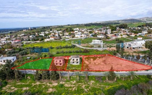 Shared residential field in Timi, Paphos
