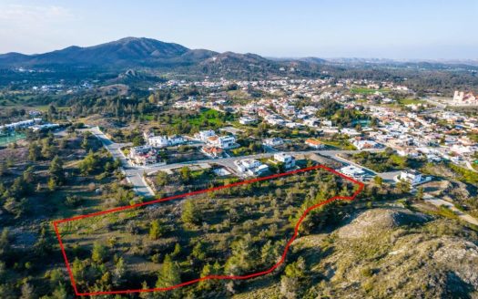 Residential field in Kornos, Larnaca