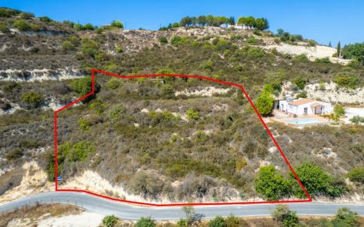 Residential field in Theletra, Paphos