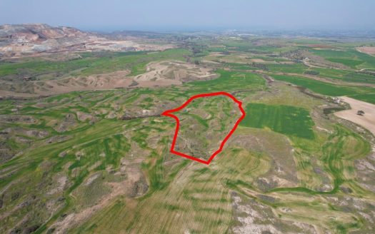 Agricultural field in Linou, Nicosia