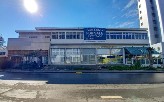Mixed-use building in Aglantzia, Nicosia