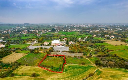 Residential field in Pera, Nicosia