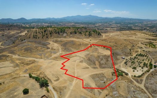 Field in Agia Varvara, Nicosia