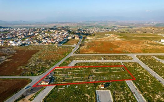 Agricultural field in Kokkinotrimithia, Nicosia