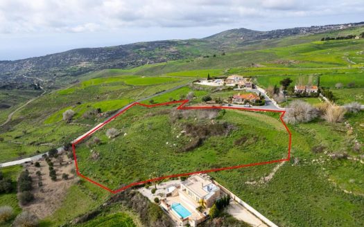 Shared residential field in Pano Arodes, Paphos