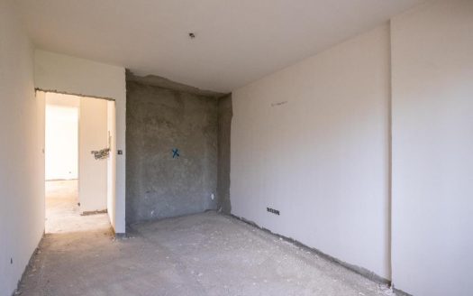 Incomplete 2 bedroom apartment in Polemidia, Limassol