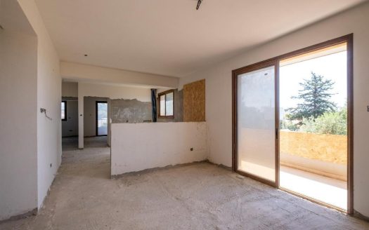Incomplete 2 bedroom apartment in Polemidia, Limassol