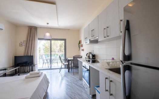 Studio apartment in Latchi, Paphos