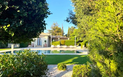 Paphos Property Beautiful Three Bedroom Bungalow