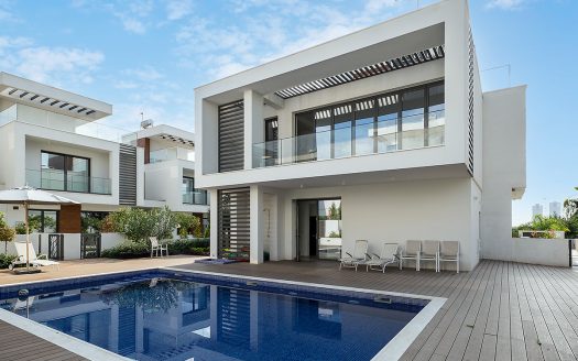 Limassol Property Three Bedroom House in Gated Complex